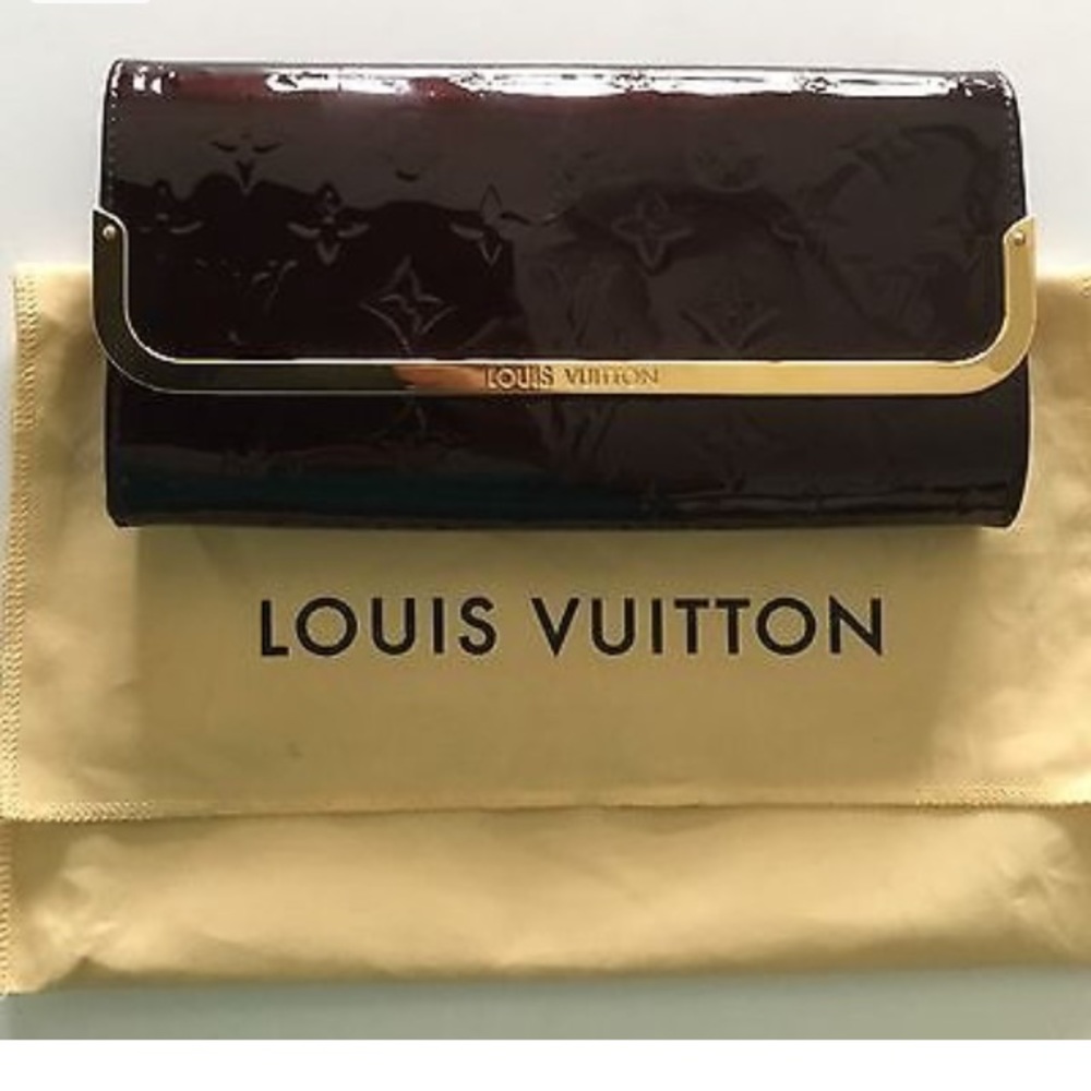 LOUIS VUITTON Monogram Vernis Clutch Rossmore Roug